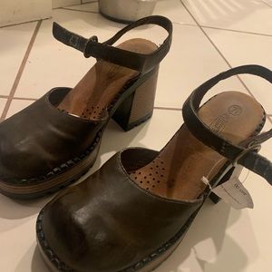 90s Mary Jane platforms